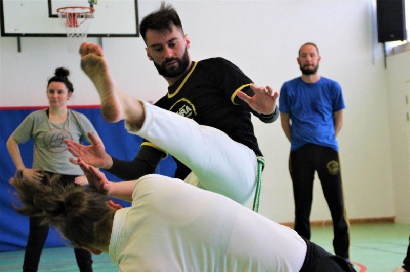 10 x Capoeira tunti aikuisille